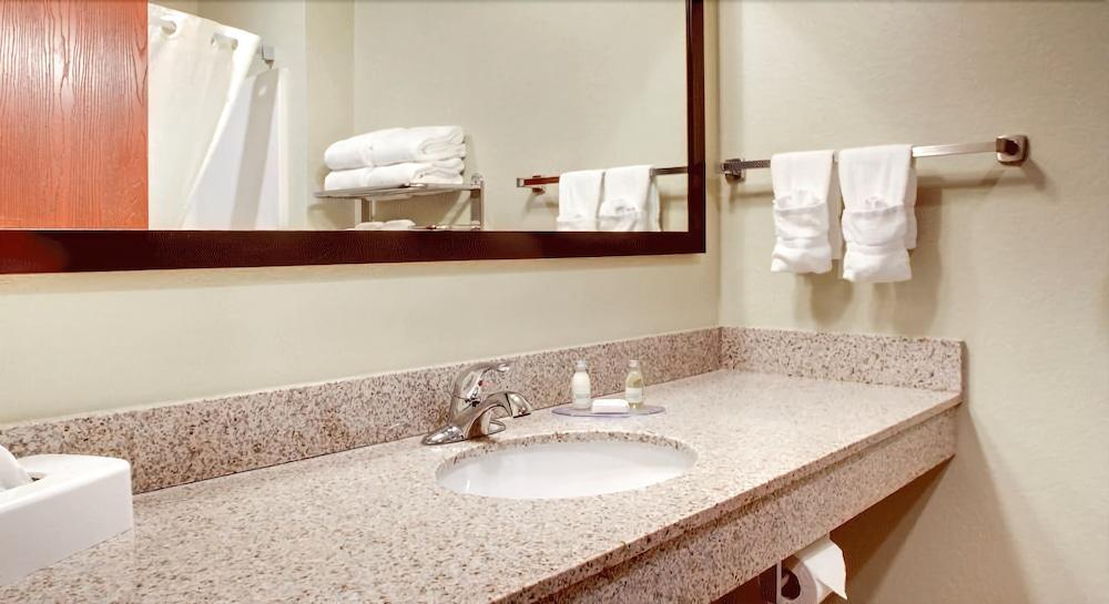 Cobblestone Inn&suites - Altamont