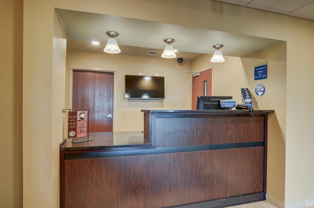 Cobblestone Inn&suites -