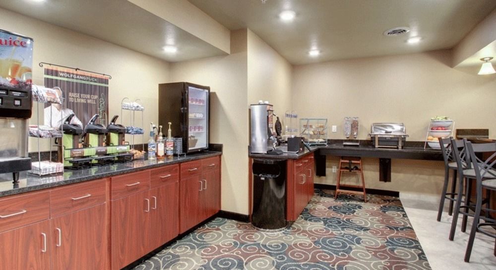 Hotel Cobblestone Inn&suites - 3*