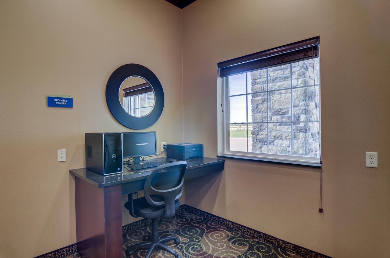 Cobblestone & - Hotel Altamont